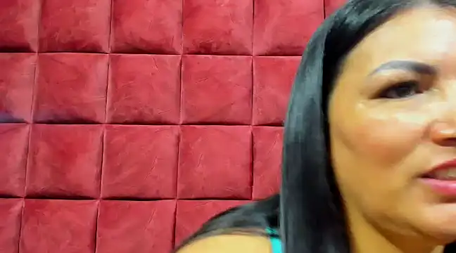 PENELOPELEWISs online show from 18, 3, 2025