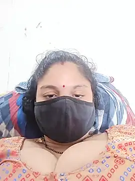 Snapshot of Cute-Aadhvita chatting on 2, 6, 2026 Cute-Aadhvita online show from 2, 6, 2026