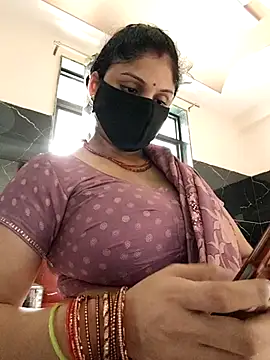 Cute-Aadhvita online show from 22, 7, 2026