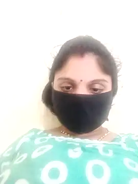 Cute-Aadhvita online show from 27, 10, 2025