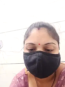 Snapshot of Cute-Aadhvita chatting on 24, 4, 2026 Cute-Aadhvita online show from 24, 4, 2026