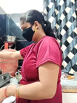 Cute-Aadhvita online show from 6, 2, 2026