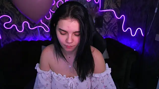 ShinyShyy online show from 16, 2, 2025