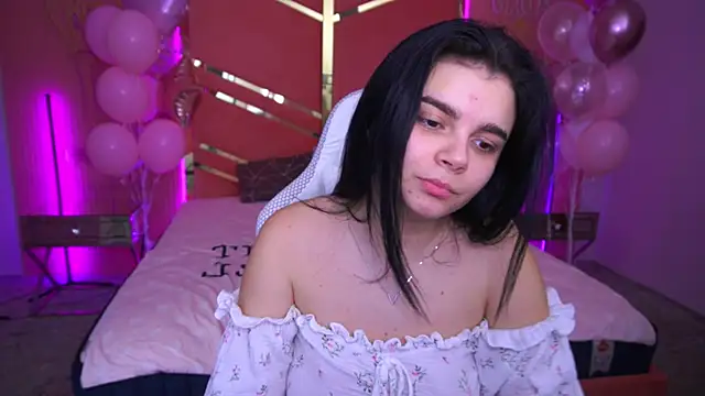 ShinyShyy online show from 17, 2, 2025