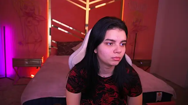 ShinyShyy online show from 7, 2, 2025