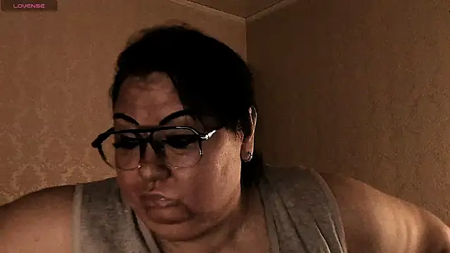 SexxyDreams1 online show from 13, 3, 2026