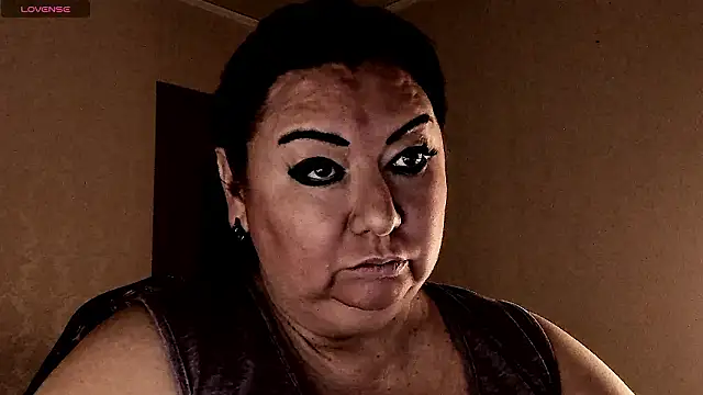 SexxyDreams1 online show from 1, 2, 2026