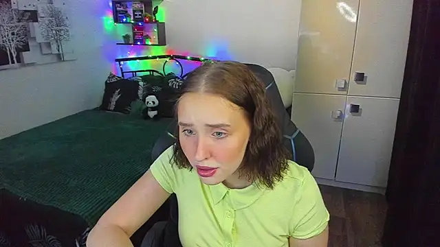 LinaTruly online show from 2, 3, 2026