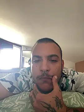 Snapshot of FTM98xxx chatting on 13, 7, 2026 FTM98xxx online show from 13, 7, 2026