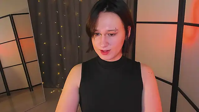 Nicole Cidman online show from 18, 2, 2025