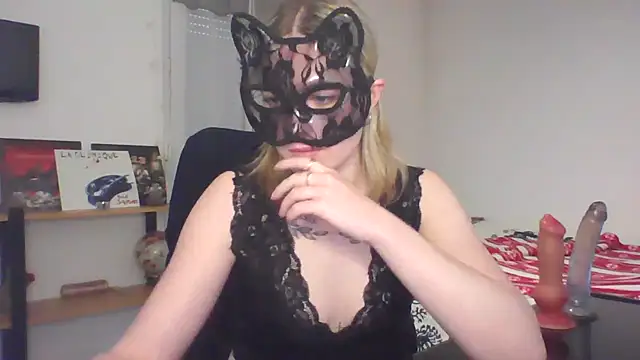 Cat Valentina online show from 20, 3, 2025