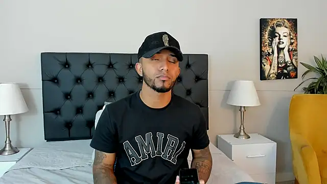 Robin Rief online show from 8, 10, 2025