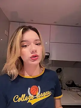 NicoleCut online show from 13, 3, 2026