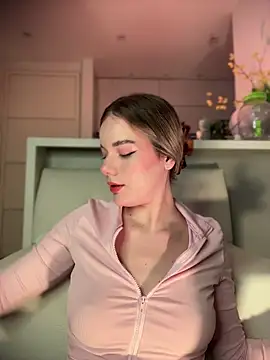 NicoleCut online show from 12, 5, 2026
