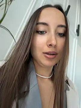 VelvetVixenI online show from 12, 7, 2026