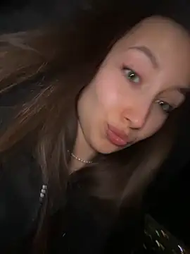 VelvetVixenI online show from 10, 2, 2026