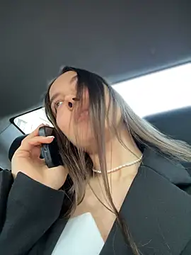 Snapshot of VelvetVixenI chatting on 15, 5, 2026 VelvetVixenI online show from 15, 5, 2026