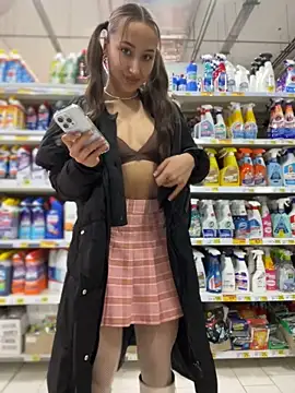 VelvetVixenI online show from 7, 2, 2026