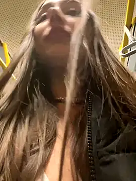 VelvetVixenI online show from 17, 11, 2025