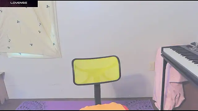  hellostormy  online show from 19, 4, 2026