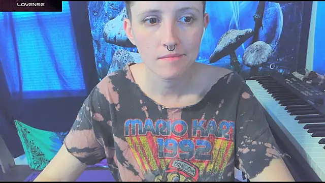  hellostormy  online show from 13, 4, 2026