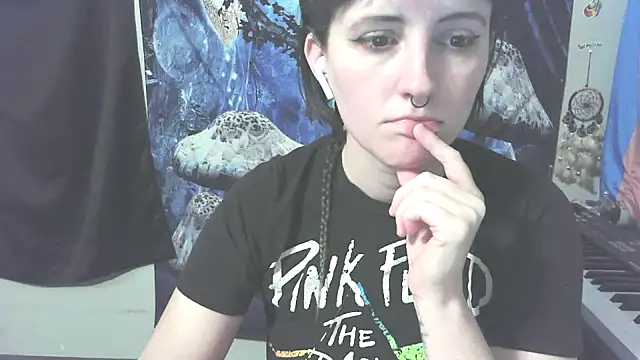  hellostormy  online show from 9, 2, 2026