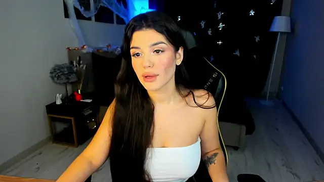 AlluringAriel online show from 28, 10, 2025