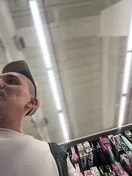 Snapshot of adam-rivera chatting on 6, 1, 2026 adam-rivera online show from 6, 1, 2026