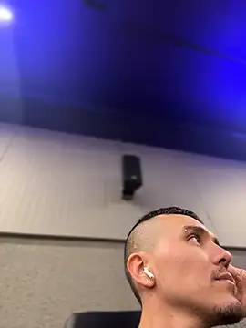 adam-rivera online show from 14, 4, 2026