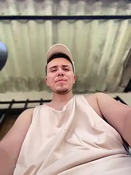 adam-rivera online show from 18, 11, 2025