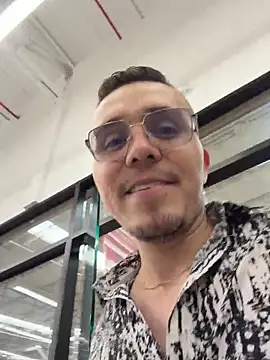 Snapshot of adam-rivera chatting on 4, 3, 2026 adam-rivera online show from 4, 3, 2026