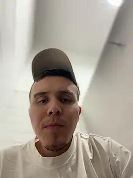 adam-rivera online show from 21, 4, 2026