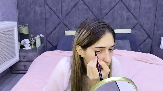 Teresa Stane online show from 6, 11, 2025