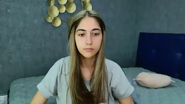 Teresa Stane online show from 26, 2, 2025