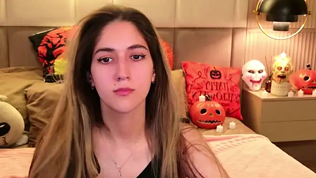 Teresa Stane online show from 24, 10, 2025