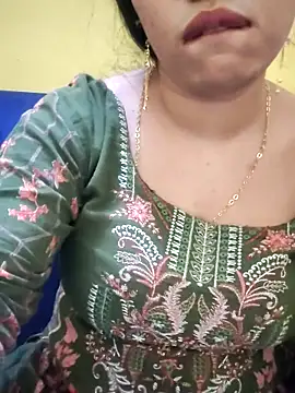 Haniya-143 online show from 27, 10, 2025