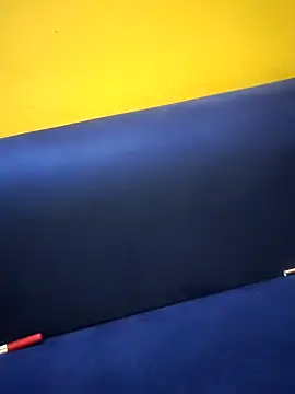 Haniya-143 online show from 13, 10, 2025