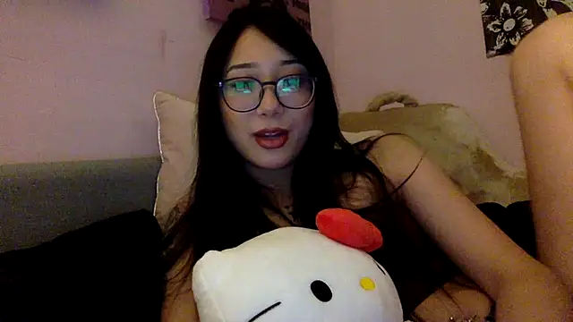 Snapshot of tokyobaby chatting on 11, 12, 2024 tokyobaby online show from 11, 12, 2024