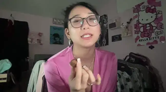 Snapshot of tokyobaby chatting on 24, 12, 2024 tokyobaby online show from 24, 12, 2024