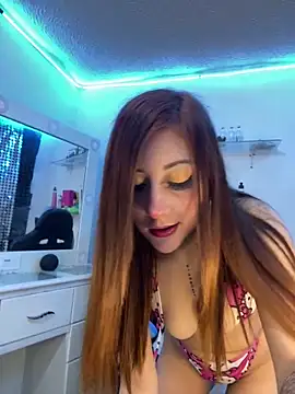 Snapshot of Luna_SofiaXX chatting on 16, 9, 2025 Luna SofiaXX online show from 16, 9, 2025