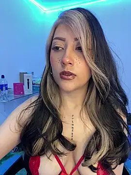 Luna SofiaXX online show from 14, 5, 2026