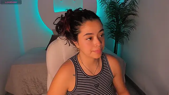 Ariana Pierce online show from 21, 10, 2025