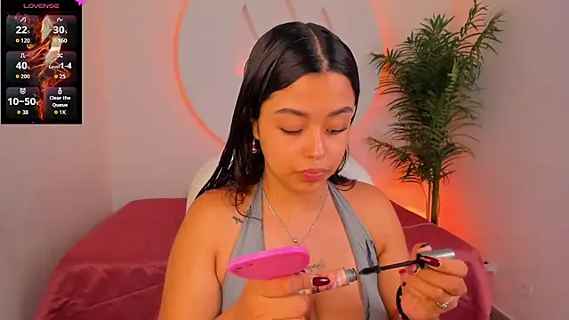 Ariana Pierce online show from 15, 12, 2025