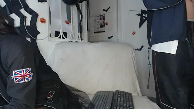 pervertsteens3 online show from 30, 10, 2025