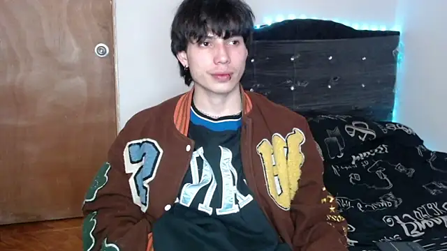 pervertsteens3 online show from 13, 11, 2025