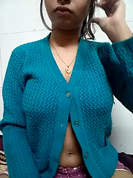 Snapshot of Alina_398 chatting on 8, 1, 2025 Alina 398 online show from 8, 1, 2025