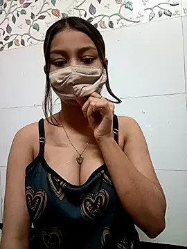 Snapshot of Alina_398 chatting on 5, 2, 2025 Alina 398 online show from 5, 2, 2025