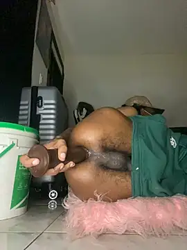 Snapshot of BBC-XXL chatting on 15, 10, 2025 BBC-XXL online show from 15, 10, 2025