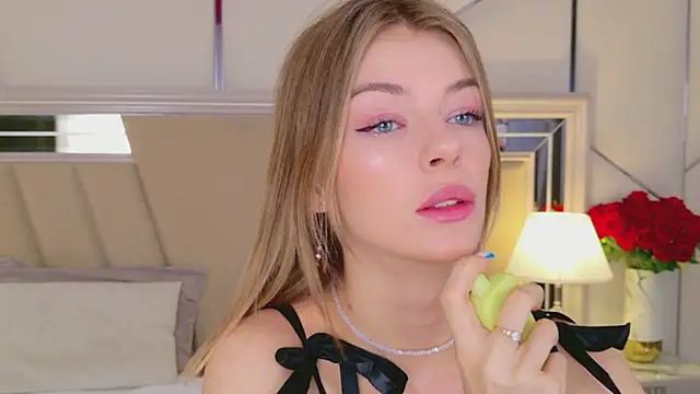 MeganMour online show from 23, 2, 2026