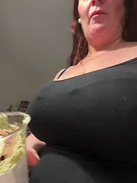 Engel mia online show from 3, 2, 2026